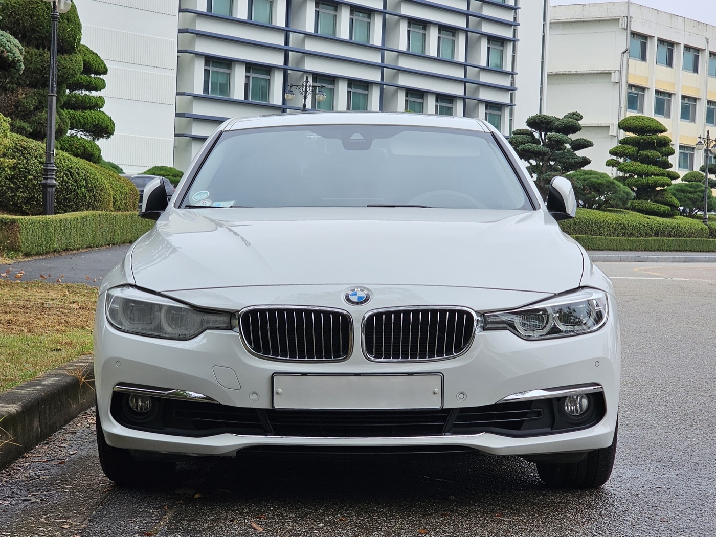 BMW 320i Sport Line
