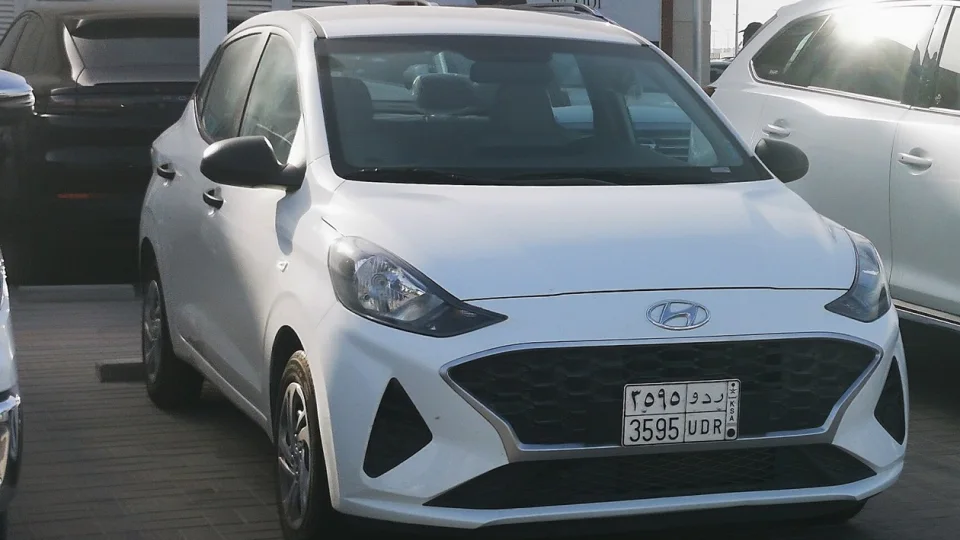 Hyundai Grand i10 1.0 AT - ảnh chi tiết 1