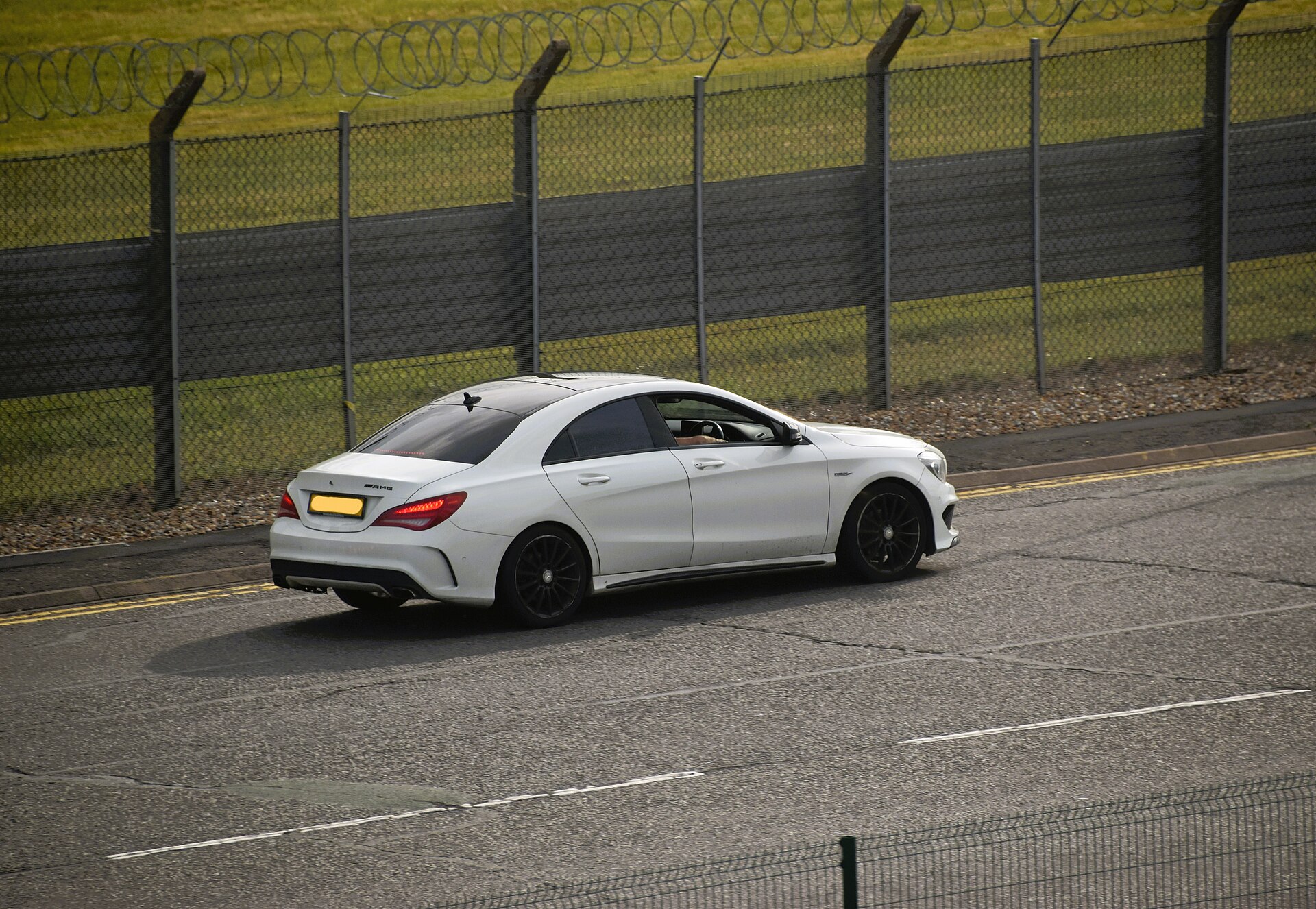 Mercedes-Benz CLA 200 AMG
